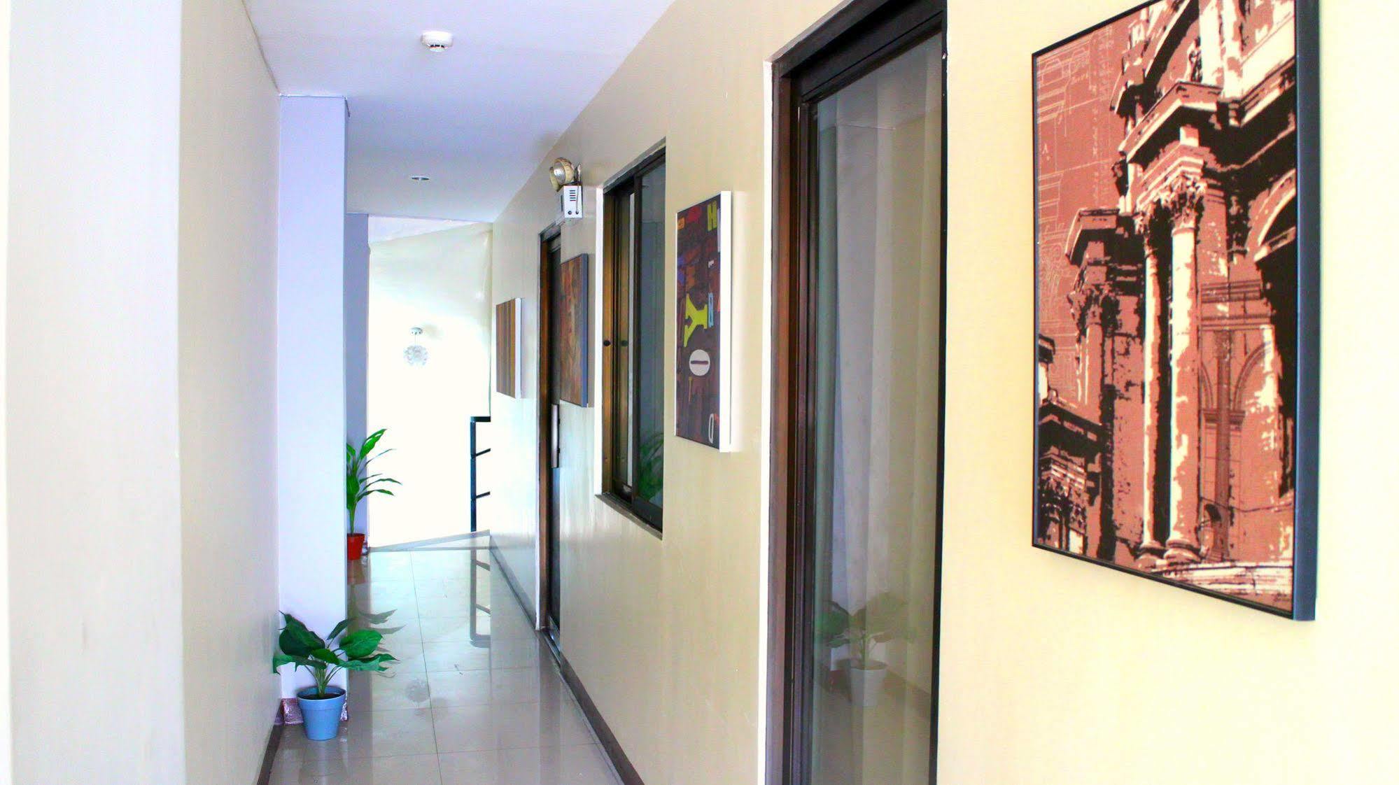 Cebu Budget Hotel - City Center Exterior photo